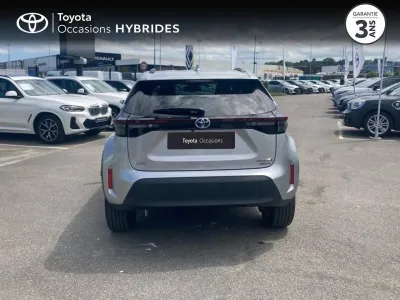 TOYOTA Yaris Cross 116h Design Cargo AWD-i MY22 occasion 2023 - Photo 4
