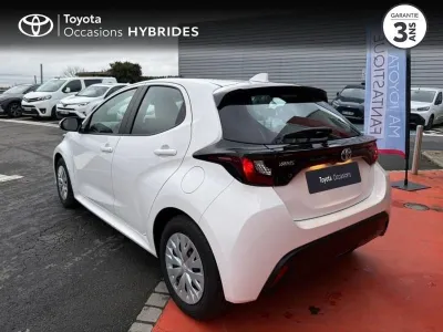 TOYOTA Yaris 116h Dynamic 5p MY22 occasion 2022 - Photo 2