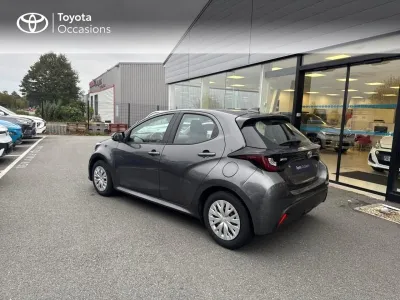 TOYOTA Yaris 116h Dynamic 5p MY22 occasion 2022 - Photo 2