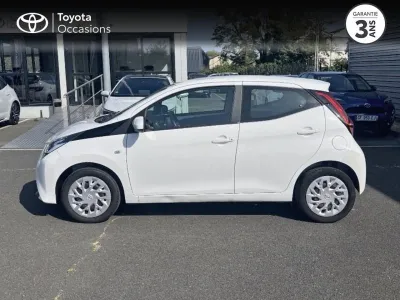 TOYOTA Aygo 1.0 VVT-i 72ch x-play 5p MY21 occasion 2021 - Photo 3