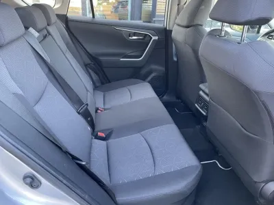 TOYOTA RAV4 2.5 Hybride 218ch Dynamic 2WD MY22 occasion 2022 - Photo 4