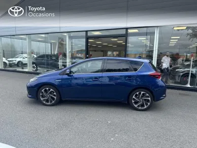 TOYOTA Auris HSD 136h Design occasion 2015 - Photo 3