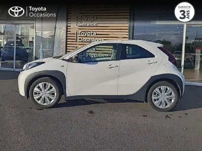 TOYOTA Aygo X 1.0 VVT-i 72ch Dynamic occasion 2022 - Photo 3