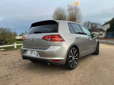 VOLKSWAGEN Golf 2.0 TSI 230ch BlueMotion Technology GTI Performance DSG6 5p occasion 2016 - Photo 2