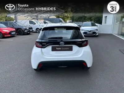 TOYOTA Yaris 116h Dynamic 5p MY22 occasion 2023 - Photo 4