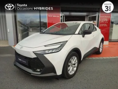 TOYOTA C-HR 1.8 Hybride 140ch Dynamic Business NG23 occasion 2024 - Photo 1