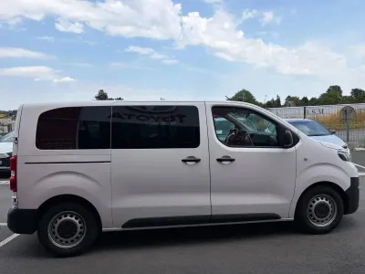 TOYOTA PROACE Combi Compact 1.5 120 D-4D Dynamic MY20 occasion 2019 - Photo 4