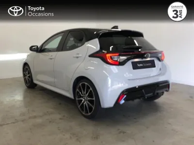 TOYOTA Yaris 116h GR Sport 5p MY22 occasion 2022 - Photo 2