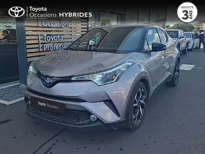 TOYOTA C-HR 122h Graphic 2WD E-CVT occasion 2017 - Photo 1