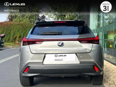 LEXUS UX 250h 2WD Premium Edition MY22 occasion 2022 - Photo 4