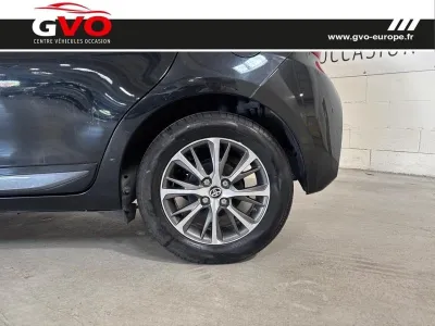 TOYOTA Yaris 110 VVT-i Design Y20 5p MY19 occasion 2019 - Photo 4