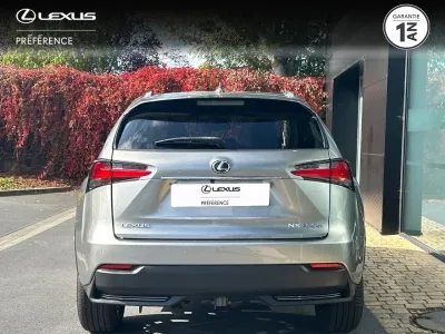 LEXUS NX 300h 4WD Luxe occasion 2016 - Photo 4