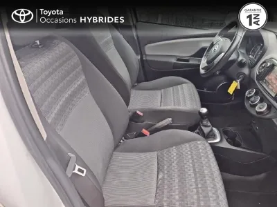 TOYOTA Yaris 69 VVT-i Dynamic 5p occasion 2017 - Photo 4