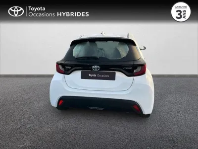 TOYOTA Yaris 116h Dynamic Business 5p + Programme Beyond Zero Academy MY22 occasion 2022 - Photo 4