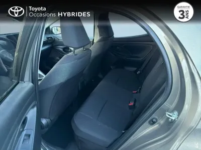 TOYOTA Yaris 116h Design 5p MY22 occasion 2023 - Photo 4