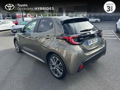 TOYOTA Yaris 116h Iconic 5p MY22 occasion 2022 - Photo 2
