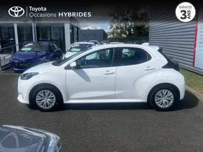 TOYOTA Yaris 116h Dynamic Business 5p + Programme Beyond Zero Academy MY22 occasion 2022 - Photo 3