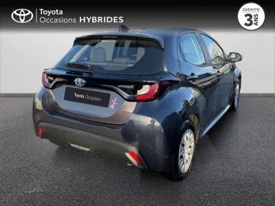 TOYOTA Yaris 116h Dynamic 5p MY22 occasion 2023 - Photo 2