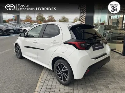 TOYOTA Yaris 116h Design 5p MY22 occasion 2022 - Photo 2