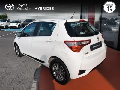 TOYOTA Yaris 110 VVT-i Dynamic CVT 5p RC18 occasion 2017 - Photo 2