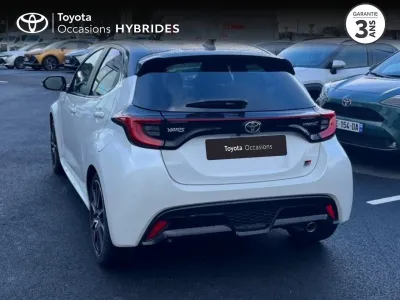 TOYOTA Yaris 116h GR Sport 5p MY22 occasion 2023 - Photo 2