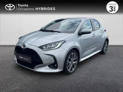 TOYOTA Yaris 116h Iconic 5p MY22 - TVA RECUP. occasion 2023 - Photo 1