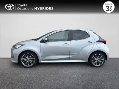 TOYOTA Yaris 116h Iconic 5p MY22 - TVA RECUP. occasion 2023 - Photo 3