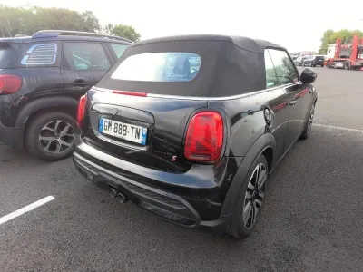 MINI Cabrio Cooper S 178ch  Essential BVA7 occasion 2023 - Photo 2