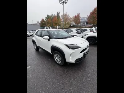 TOYOTA Yaris Cross 116h Dynamic MY22 occasion 2023 - Photo 2