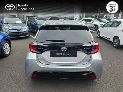 TOYOTA Yaris 116h Iconic 5p MY22 occasion 2024 - Photo 4