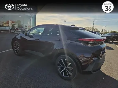 TOYOTA C-HR 1.8 Hybride 140ch Design NG23 occasion 2024 - Photo 2