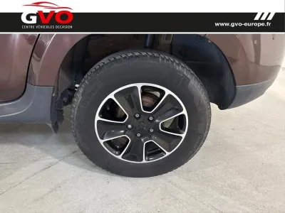 DACIA Duster 1.5 dCi 110ch Black Touch 2017 4X2 occasion 2017 - Photo 4