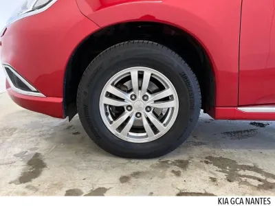 MITSUBISHI Outlander PHEV Twin Motor Invite 4WD occasion 2019 - Photo 4