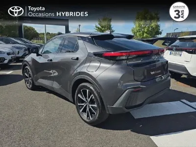 TOYOTA C-HR 2.0 Hybride 200ch Design NG23 occasion 2024 - Photo 2