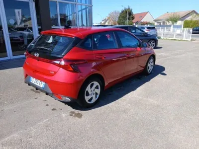 HYUNDAI i20 1.2 84ch Initia occasion 2023 - Photo 4