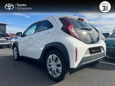 TOYOTA Aygo X 1.0 VVT-i 72ch Dynamic occasion 2022 - Photo 2