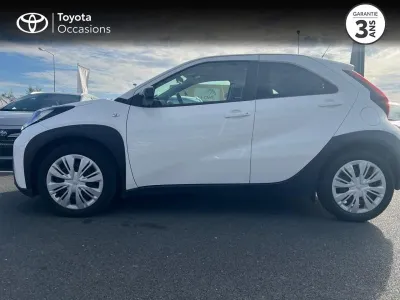 TOYOTA Aygo X 1.0 VVT-i 72ch Dynamic occasion 2022 - Photo 3
