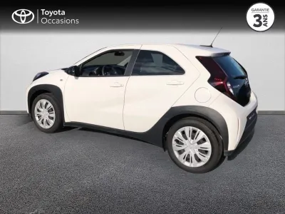 TOYOTA Aygo X 1.0 VVT-i 72ch Dynamic occasion 2022 - Photo 2