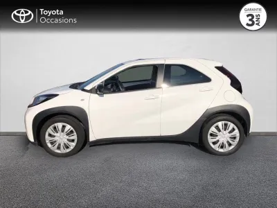 TOYOTA Aygo X 1.0 VVT-i 72ch Dynamic occasion 2022 - Photo 3