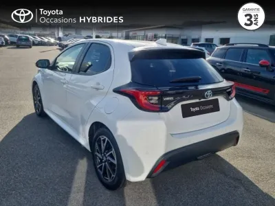 TOYOTA Yaris 116h Design 5p MC24 occasion 2023 - Photo 2