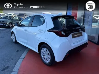 TOYOTA Yaris 116h Dynamic 5p MY21 occasion 2023 - Photo 2