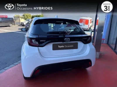 TOYOTA Yaris 116h Dynamic 5p MY21 occasion 2023 - Photo 4