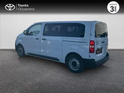 TOYOTA PROACE Combi Medium 2.0 140 D-4D Dynamic Confort Clim. Arrière MC23 occasion 2024 - Photo 2