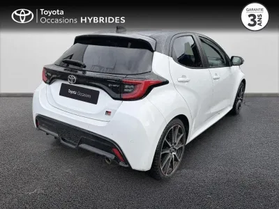 TOYOTA Yaris 130h GR Sport 5p MC24 occasion 2024 - Photo 2