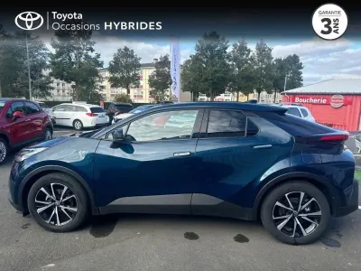TOYOTA C-HR 1.8 Hybride 140ch Design NG23 occasion 2024 - Photo 3