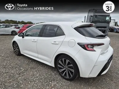 TOYOTA Corolla 122h Design MY22 occasion 2022 - Photo 2