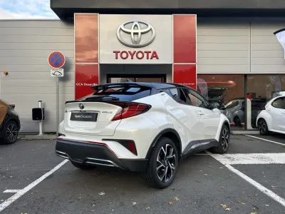 TOYOTA C-HR 184h Collection 2WD E-CVT MY20 occasion 2022 - Photo 4
