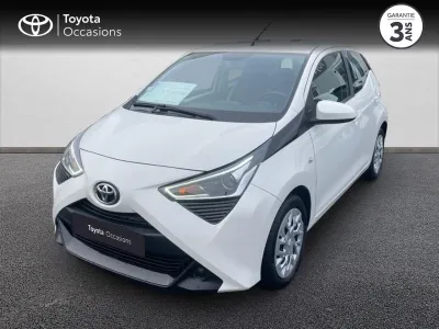 TOYOTA Aygo 1.0 VVT-i 72ch x-play x-app 5p MC18 occasion 2019 - Photo 1