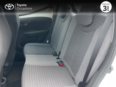 TOYOTA Aygo 1.0 VVT-i 72ch x-play x-app 5p MC18 occasion 2019 - Photo 4