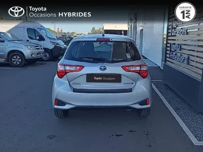 TOYOTA Yaris 100h Dynamic 5p occasion 2019 - Photo 4